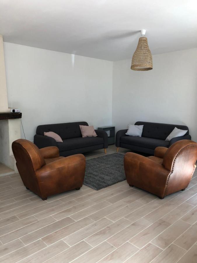 Hébergement de vacances Chez Georges Saint-Sulpice-de-Pommiers